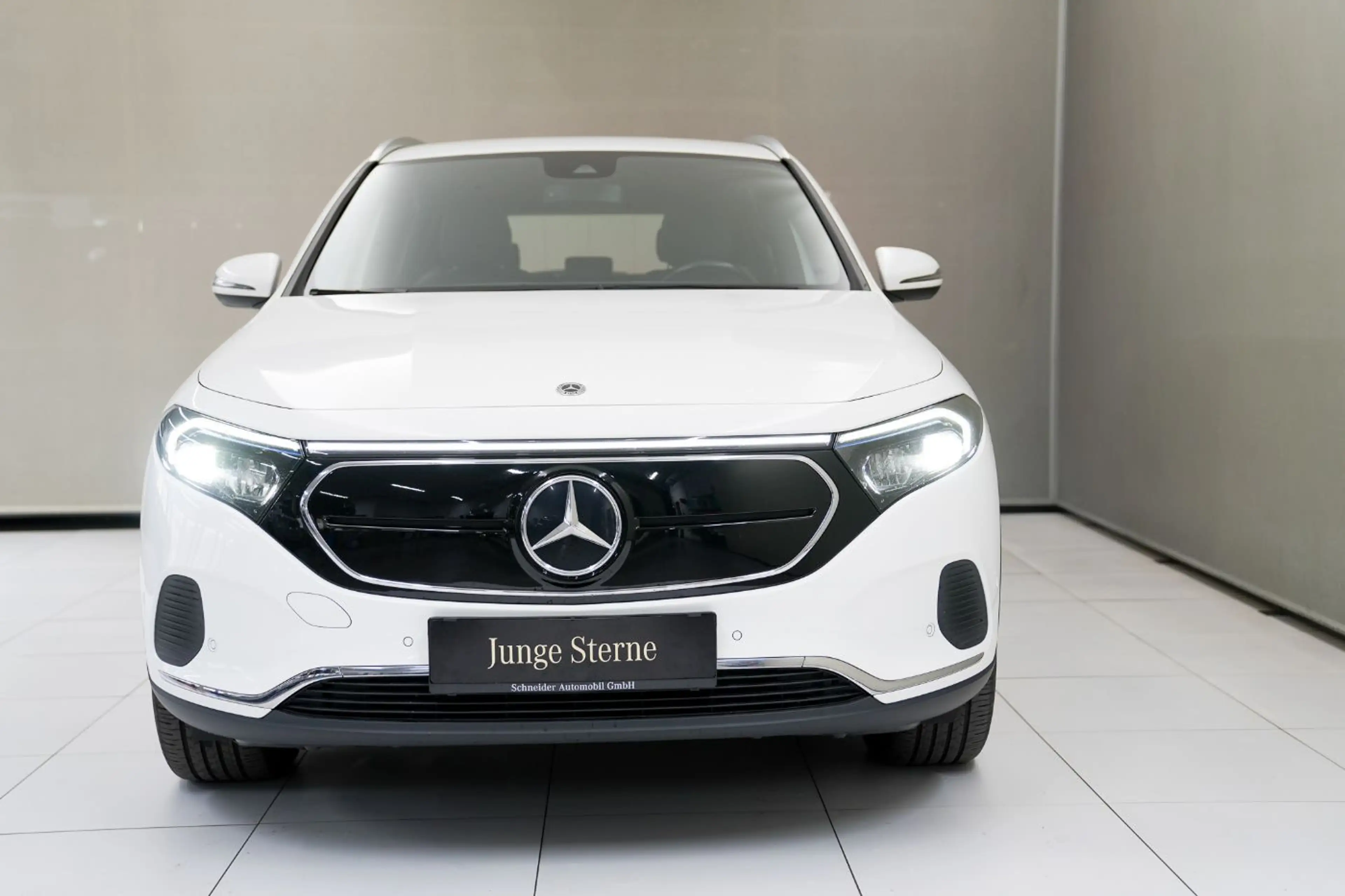 Mercedes-Benz EQA 250 KAM ParkAss. SpurH Navi KlimaA FLA LED — photo 3
