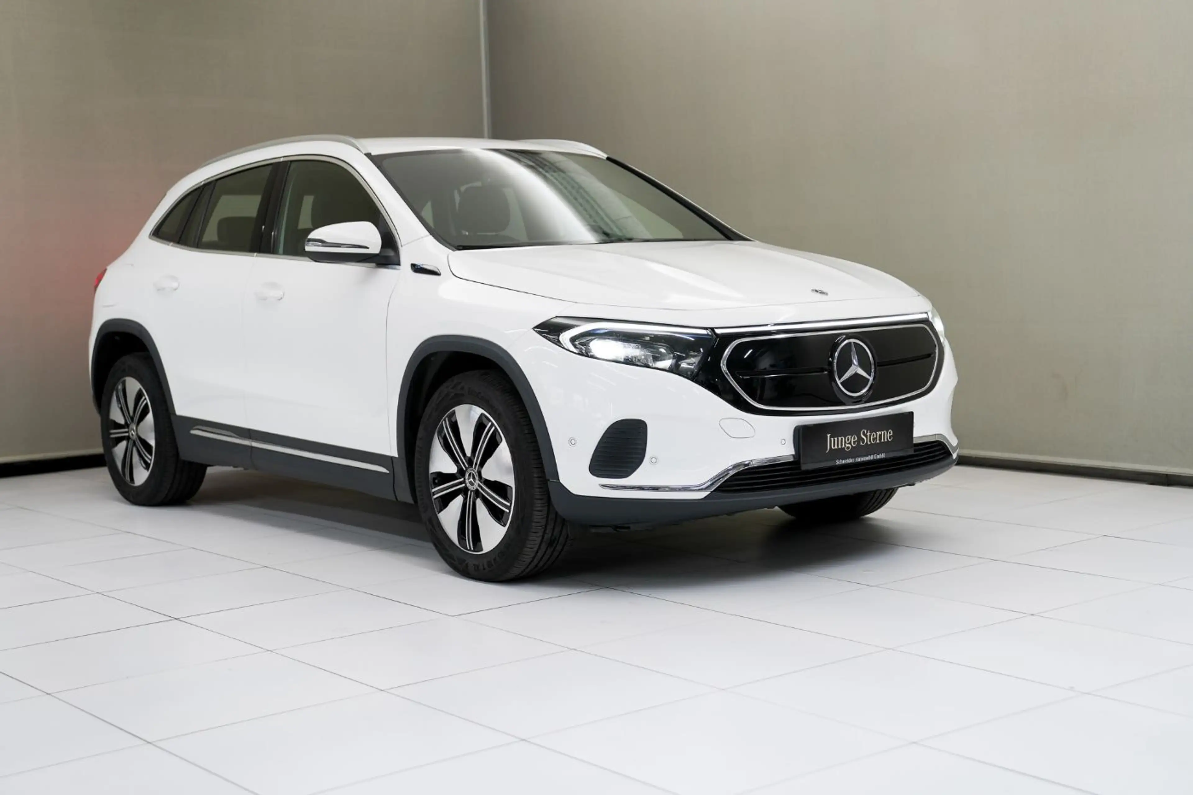 Mercedes-Benz EQA 250 KAM ParkAss. SpurH Navi KlimaA FLA LED — photo 2