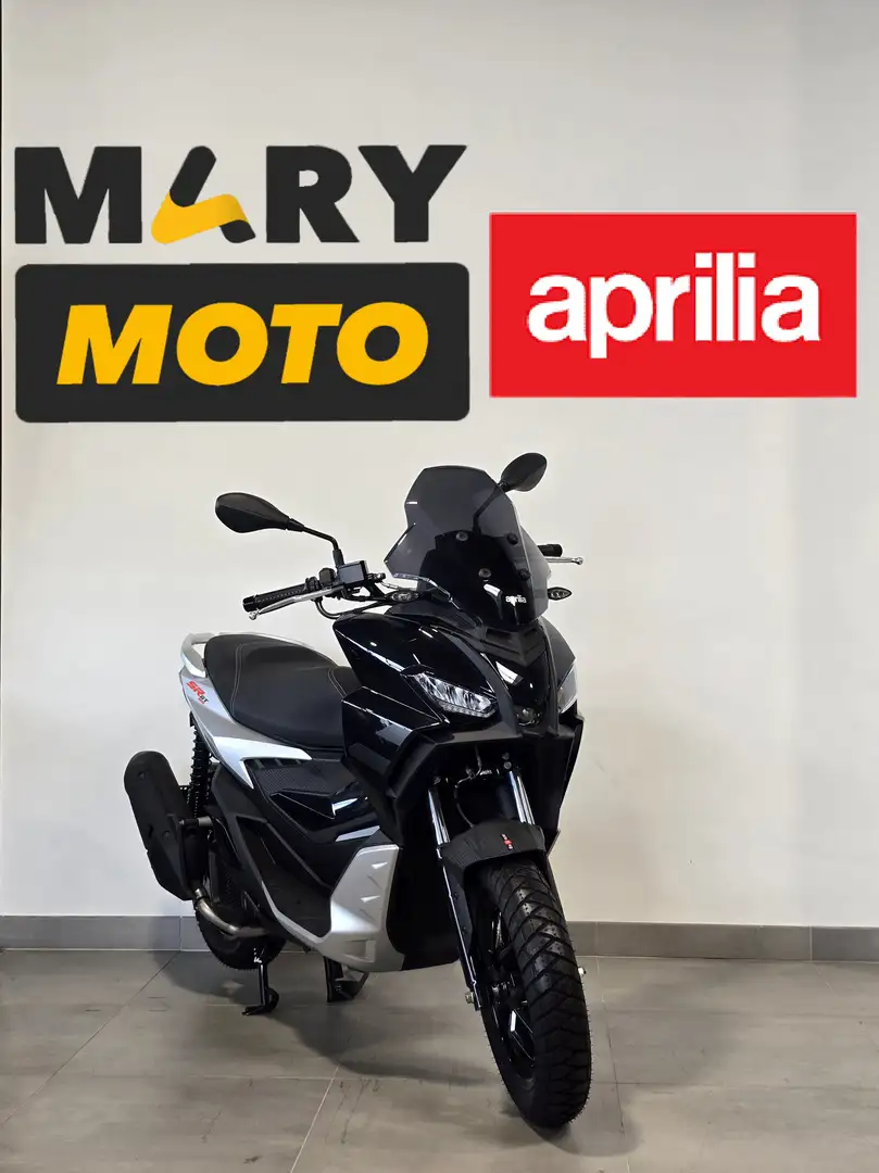 Aprilia SR 125 Gri - 2