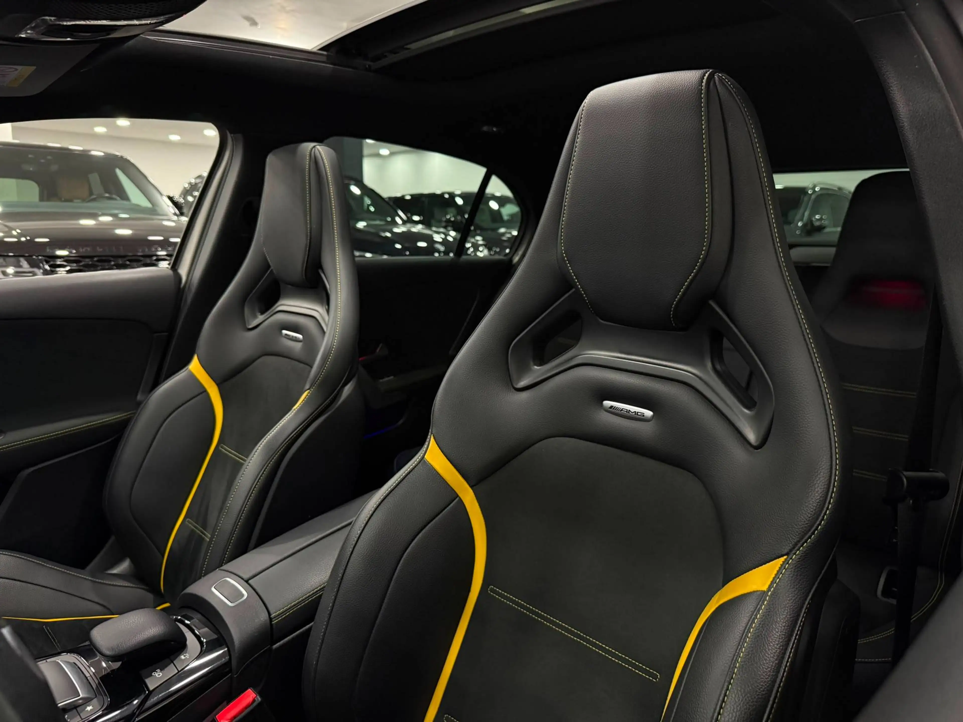 Mercedes-Benz A 45 AMG S 4-Matic Performance Seats Pano Full Option Carpass Belgian Car — photo 14