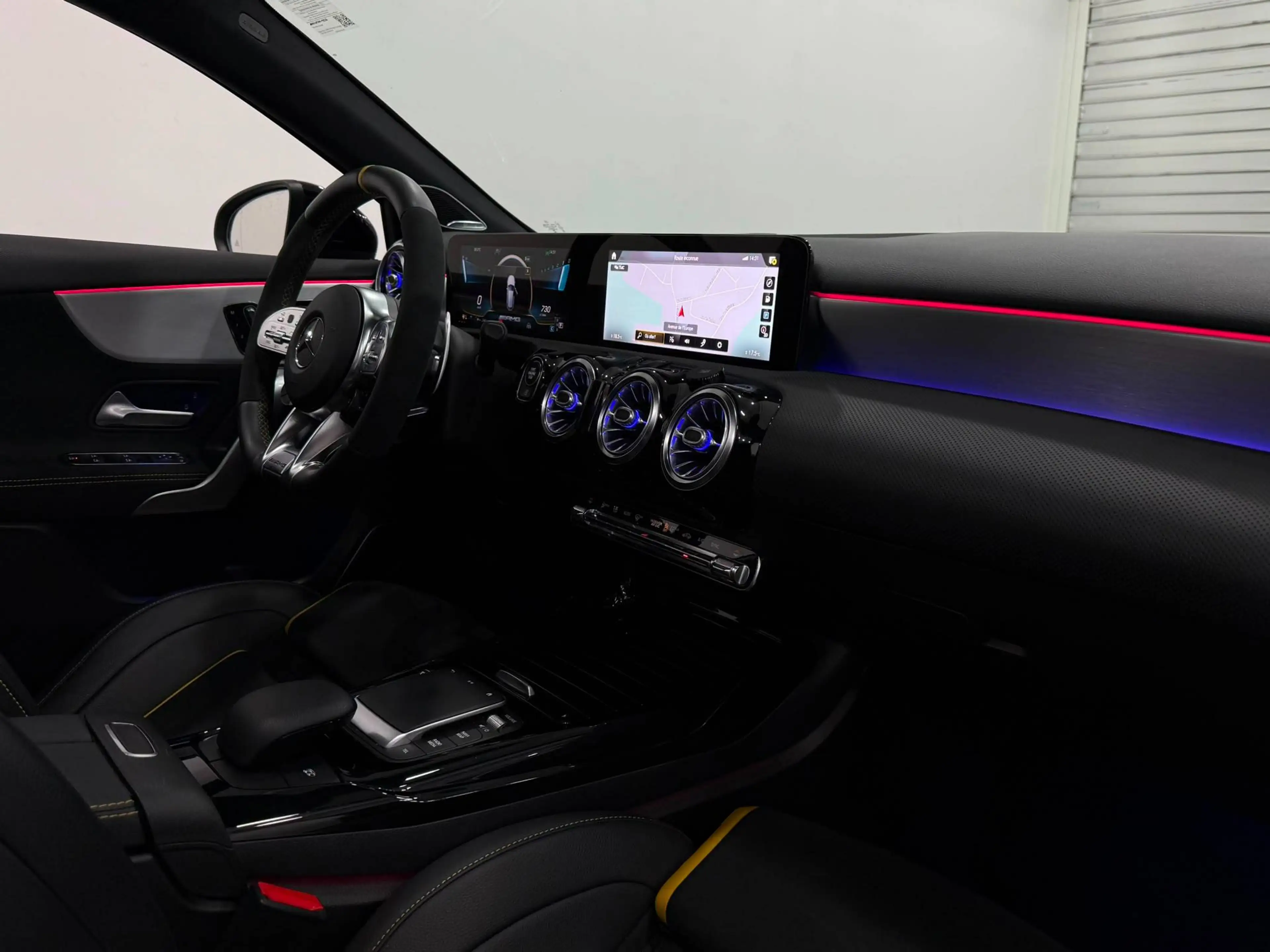 Mercedes-Benz A 45 AMG S 4-Matic Performance Seats Pano Full Option Carpass Belgian Car — photo 12