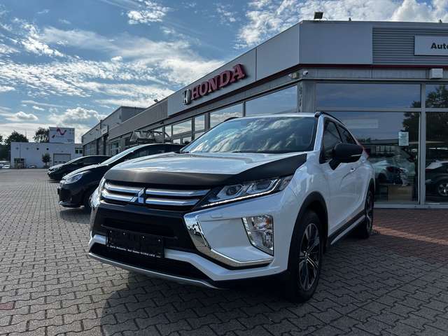 Imagine Mitsubishi Eclipse Cross Spirit+ 2WD