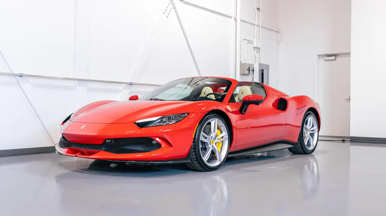 2024 Ferrari 296 GTS
