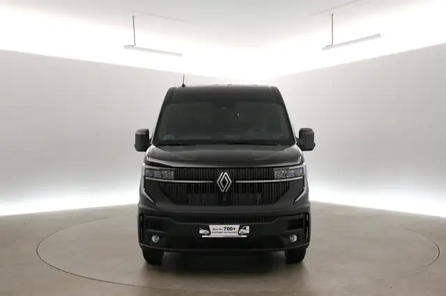 Renault Master view 9