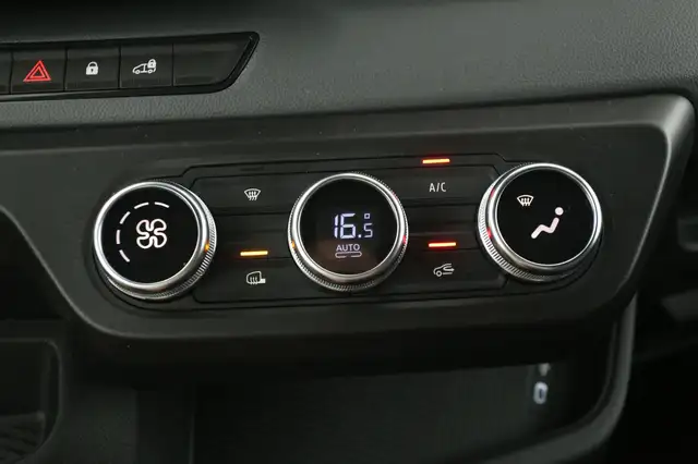 Renault Master view 19