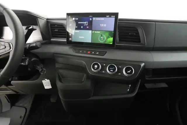 Renault Master view 13