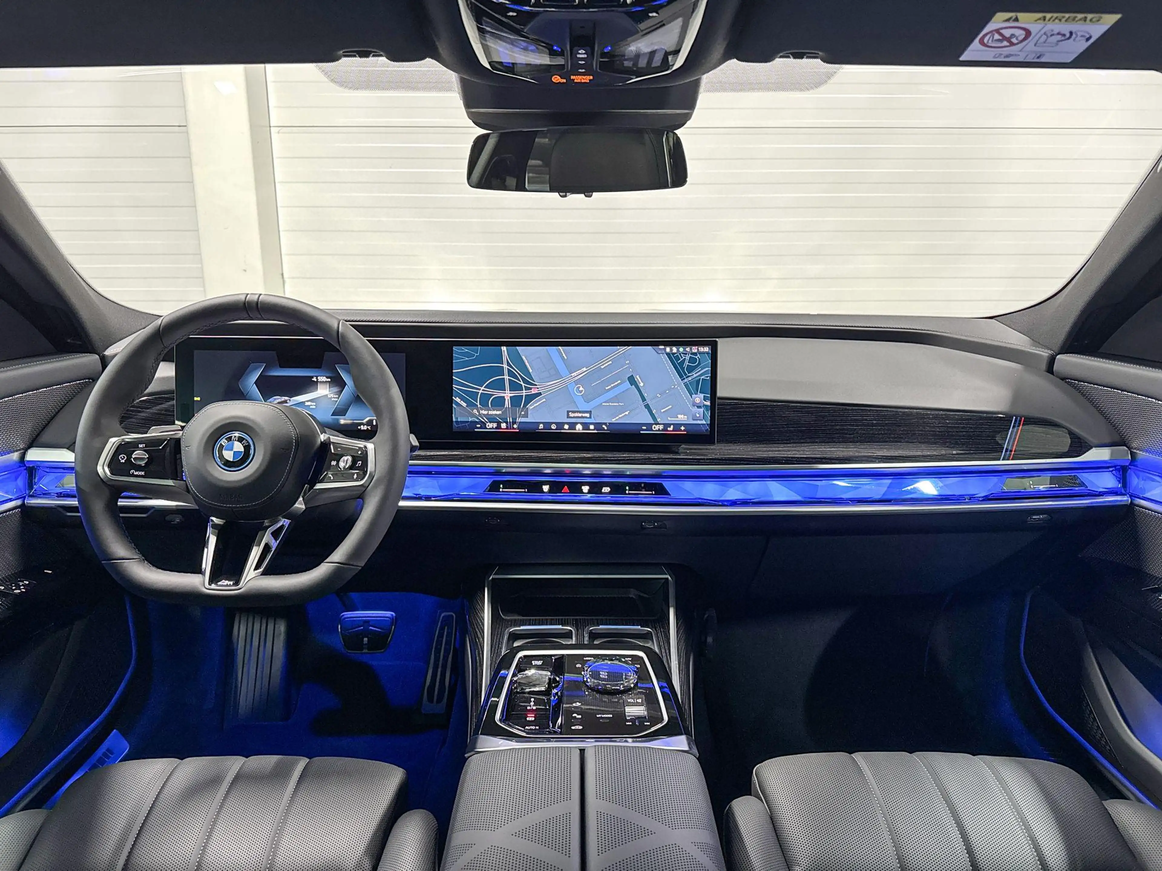 BMW i7 eDrive50 M-Sport Pro | Innovation Pack | Executive — photo 11