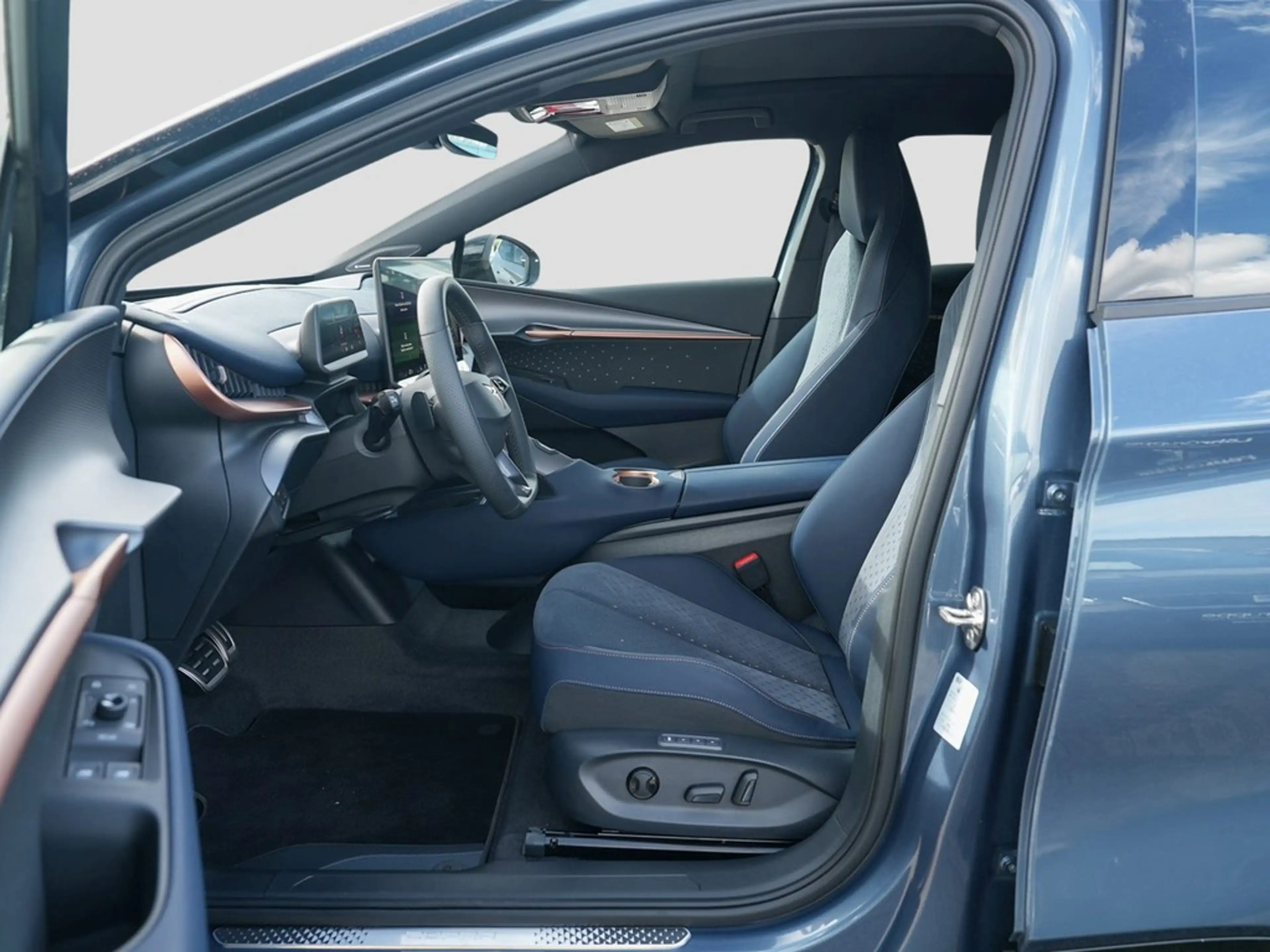 CUPRA Tavascan Adrenalin VZ 4Drive /MatrixLED/HuD/Navi — photo 9