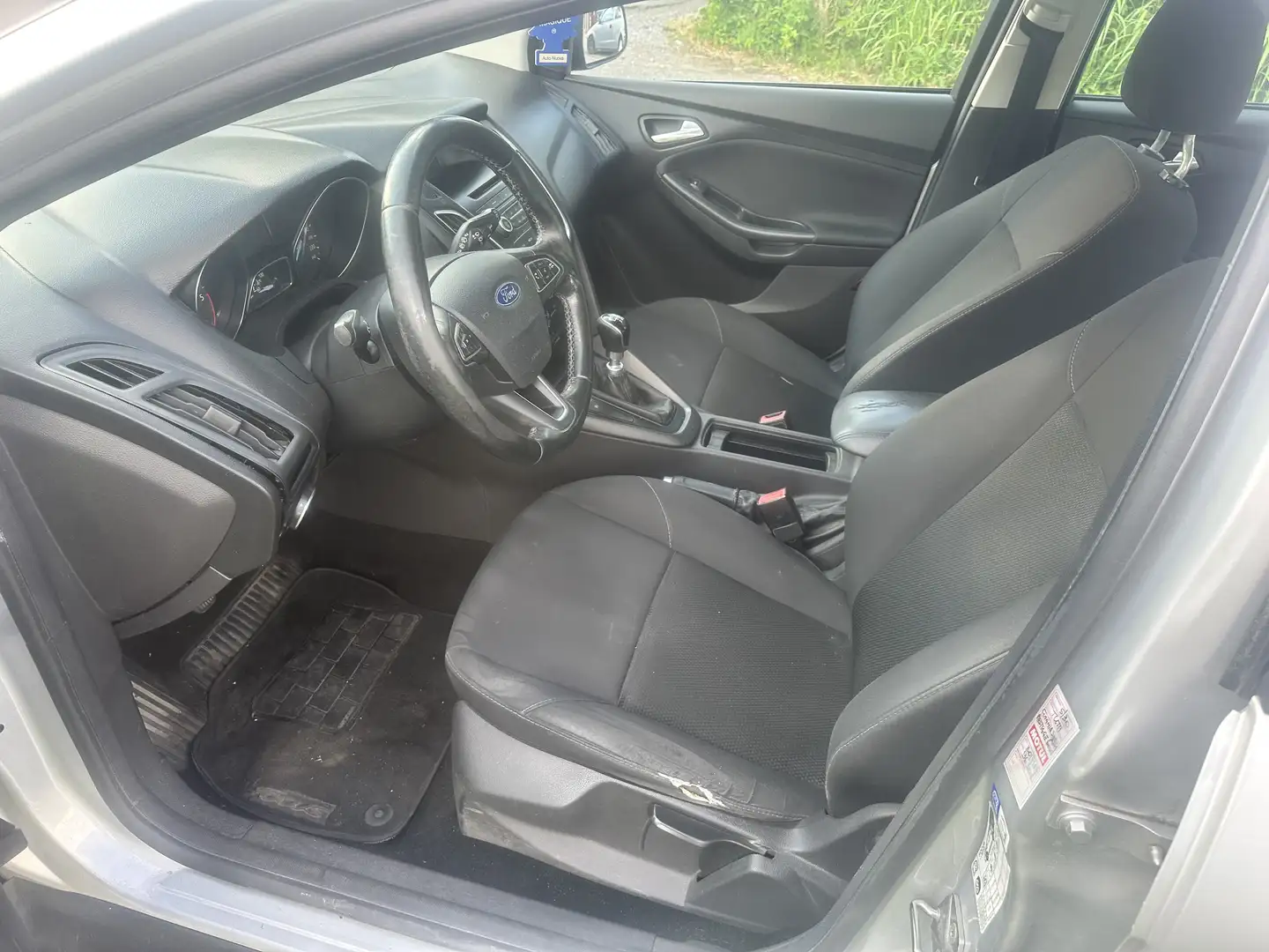 Ford Focus SW 1.5 tdci Titanium s&s 120cv Argento - 2