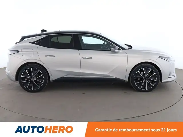 DS Automobiles DS 4 view 7