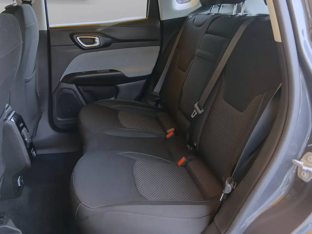 Jeep Compass 1.6 MULTIJET 130cv BUSINESS 2wd Navigatore CarPlay, миниатюра 10