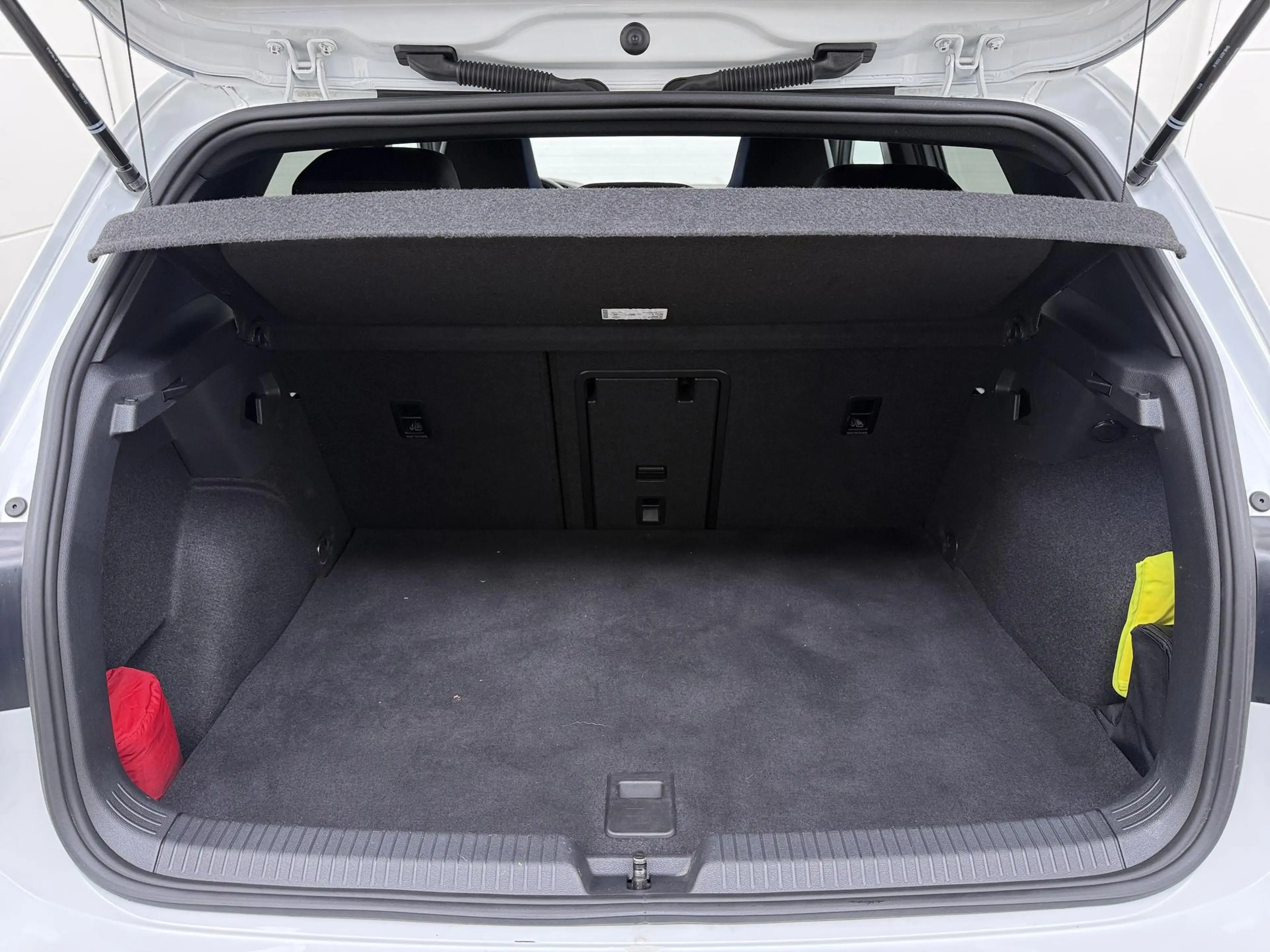 Volkswagen Golf GTE 1.4 eHybrid | Camera | ACC | Stuur-/Stoelverwarmin — photo 8
