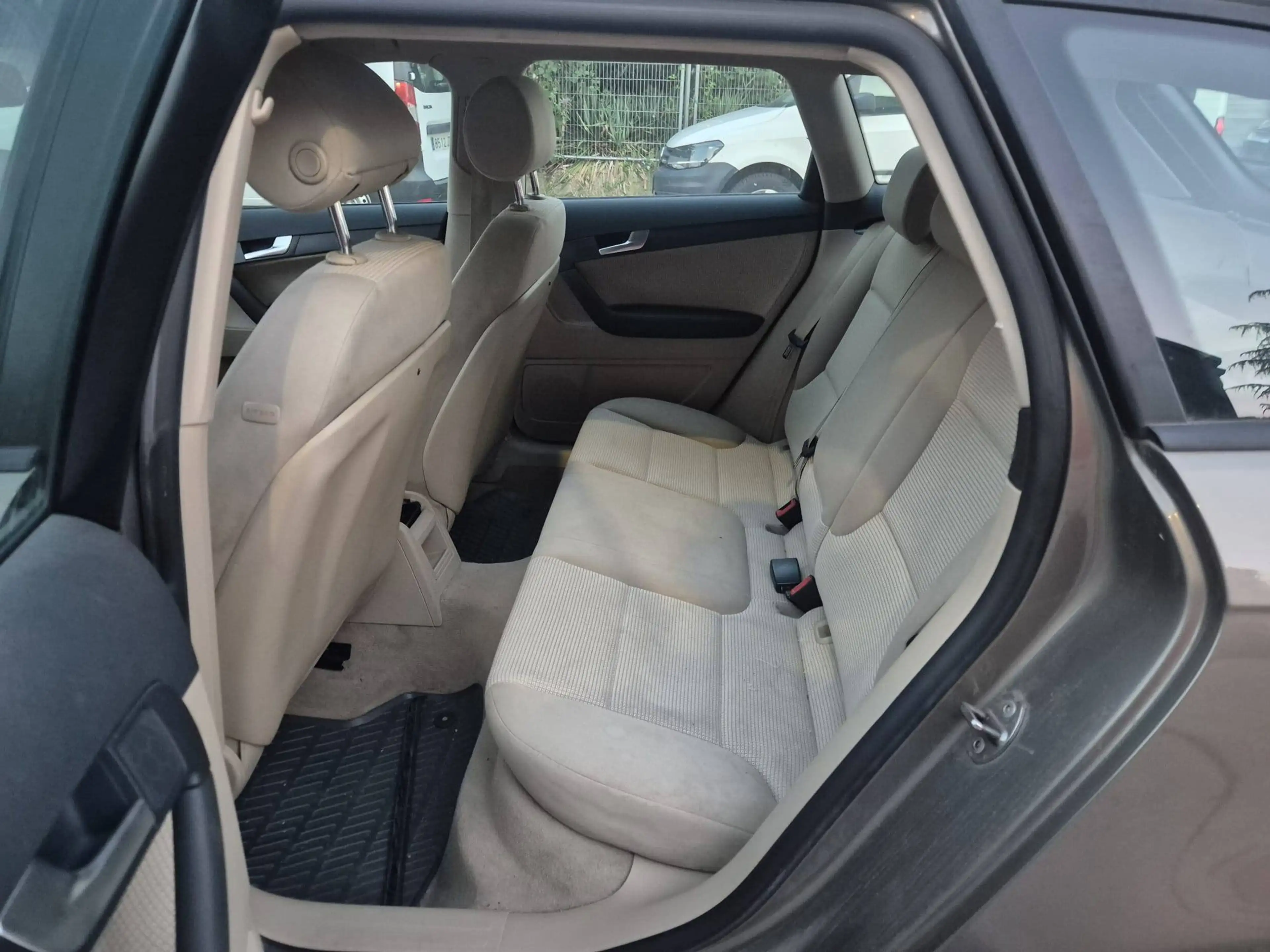Audi A3 Sportback 1.6i - Airco - Cruise Controle - Parkingssensoren — photo 8