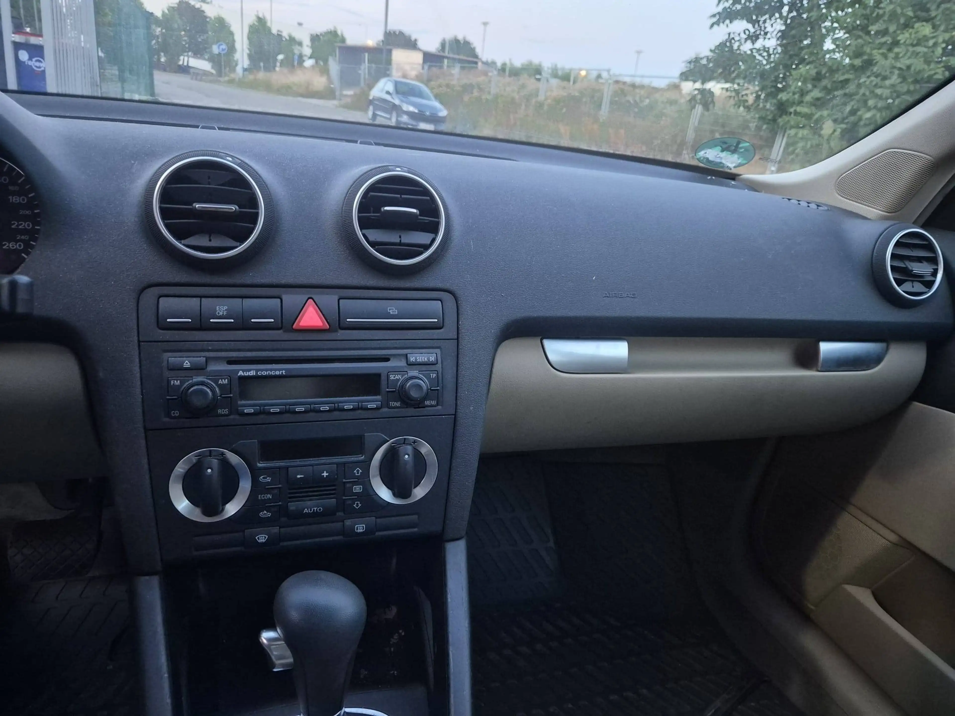 Audi A3 Sportback 1.6i - Airco - Cruise Controle - Parkingssensoren — photo 13