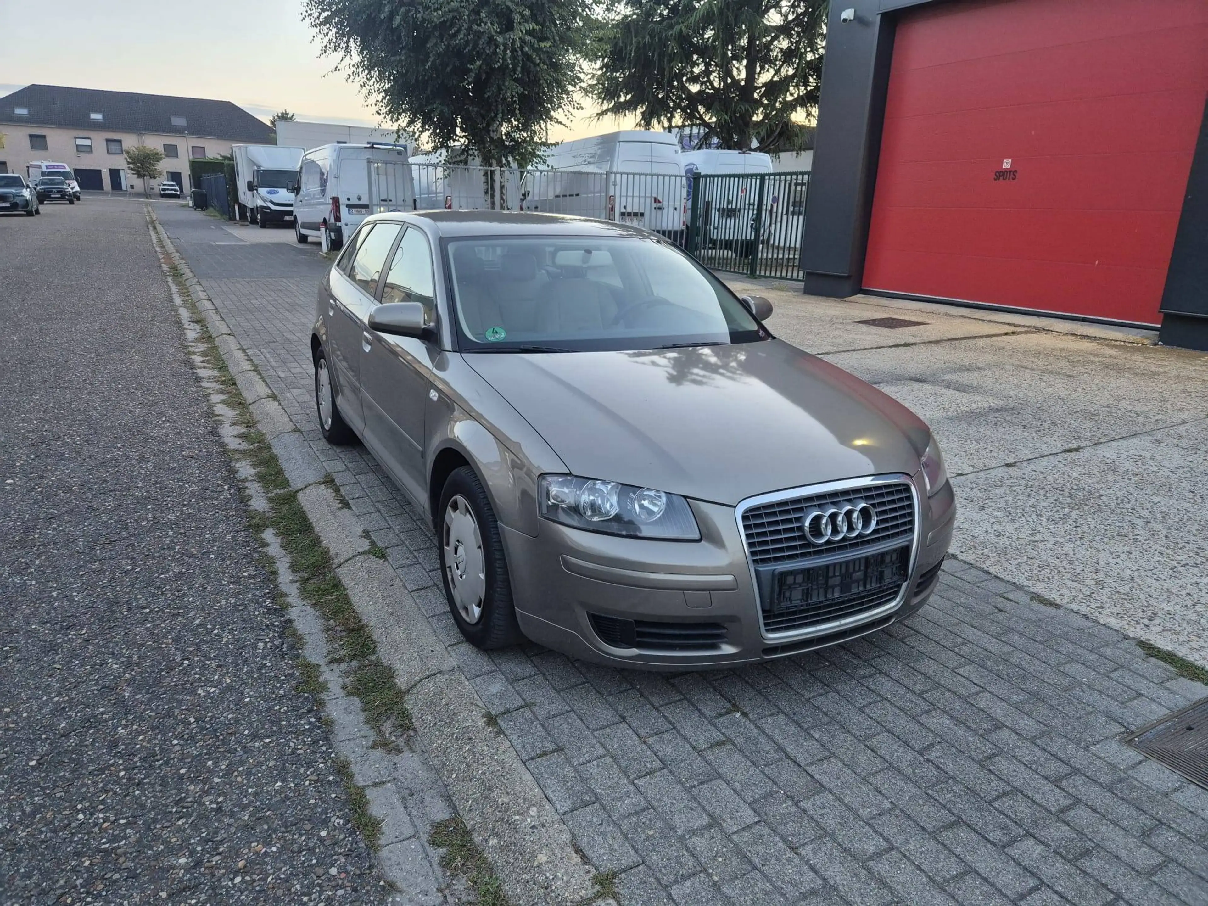 Audi A3 Sportback 1.6i - Airco - Cruise Controle - Parkingssensoren — photo 6