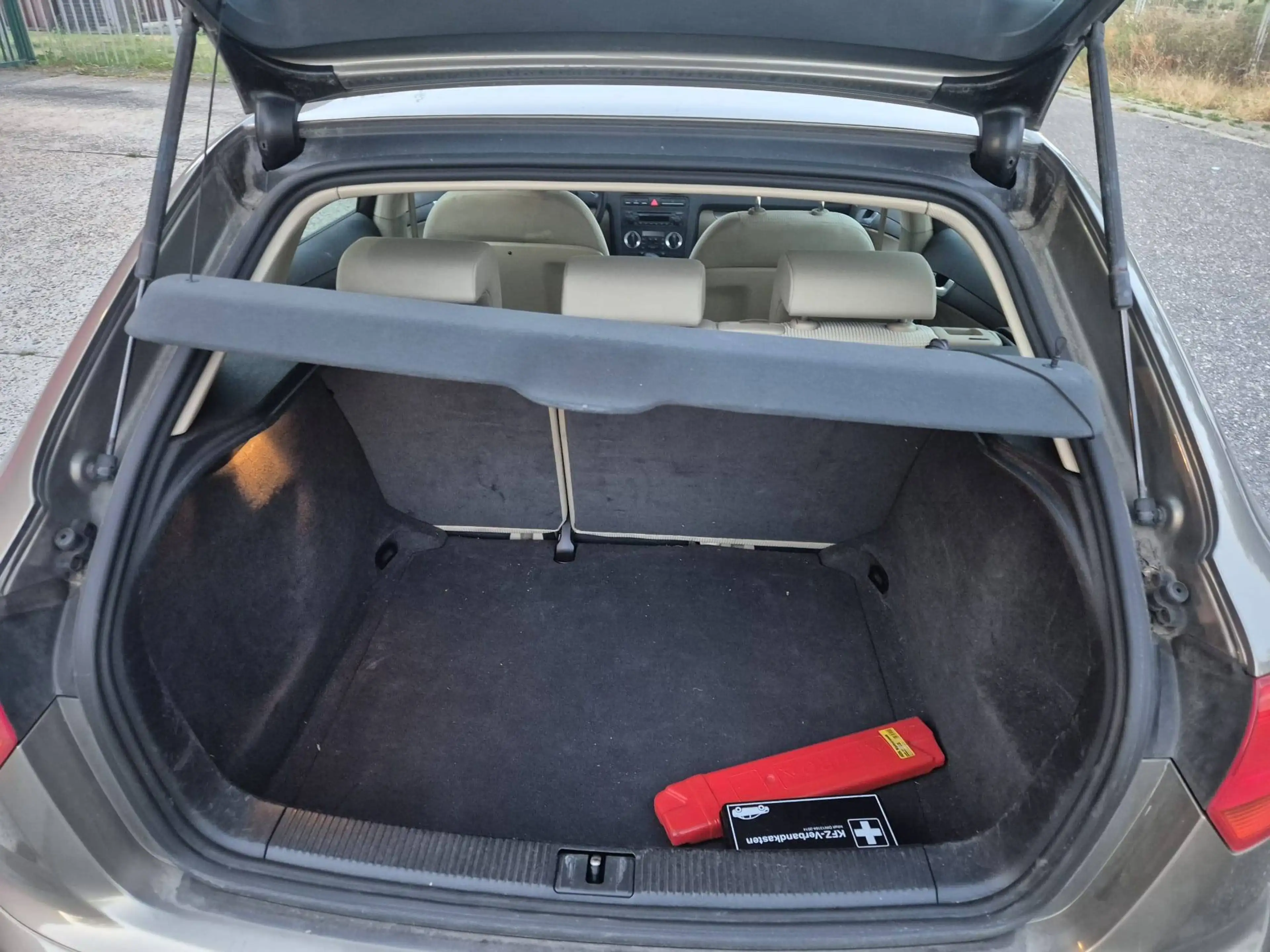 Audi A3 Sportback 1.6i - Airco - Cruise Controle - Parkingssensoren — photo 7