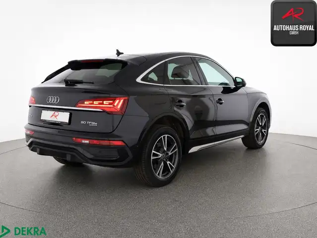 Audi Q5 view 5