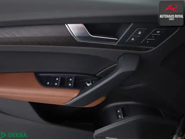 Audi Q5 view 14