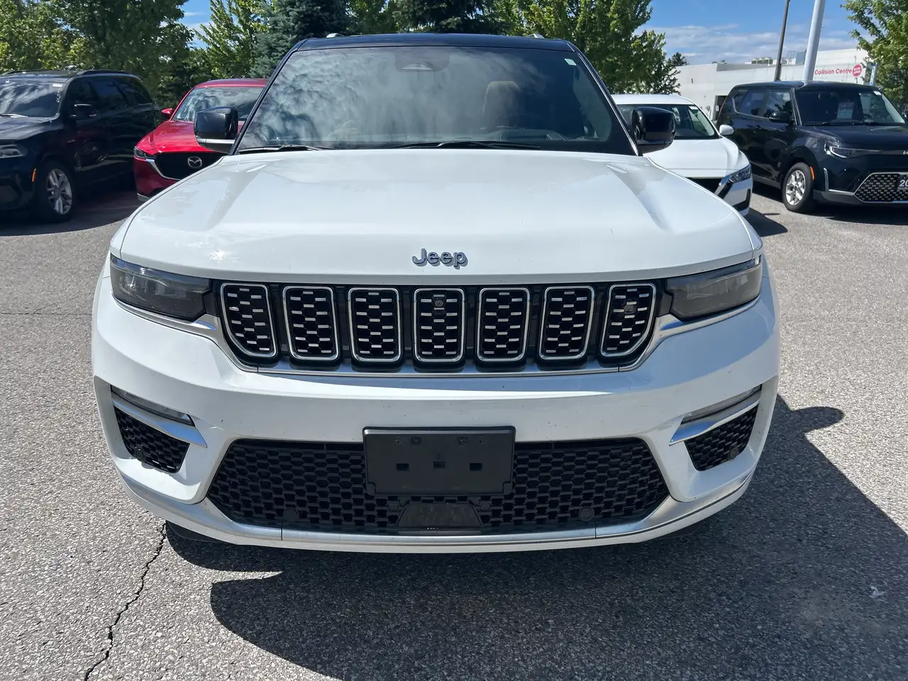 Jeep Grand Cherokee photo Jeep Grand Cherokee