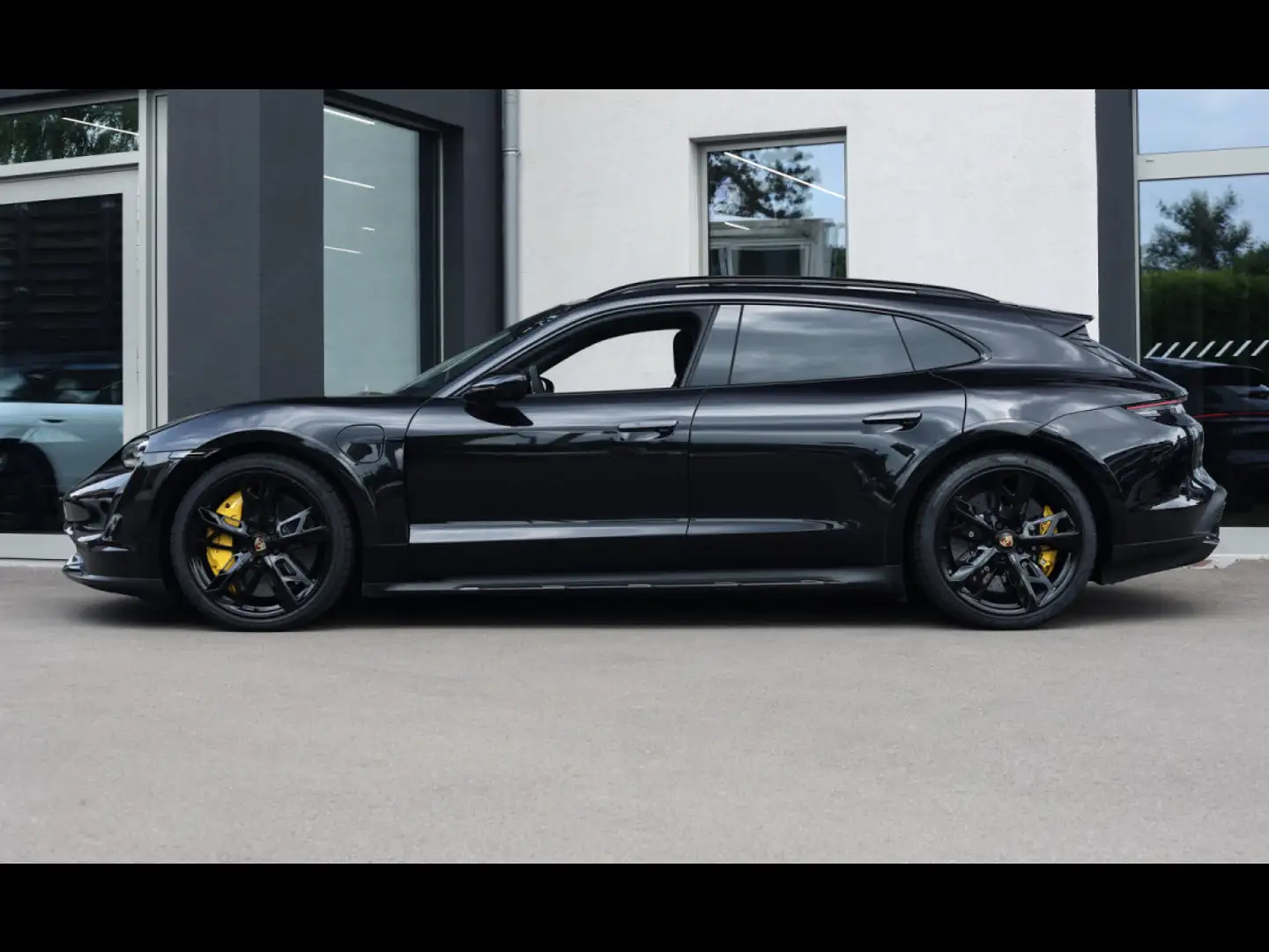 Porsche Taycan TURBO S CROSS TURISMO°APPROVED 03/26°CARBON°DISP Noir - 2