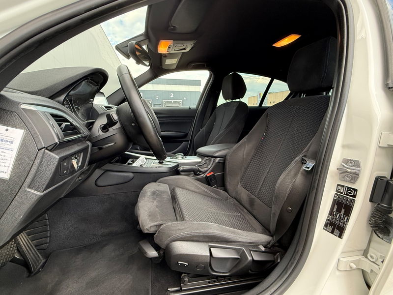 BMW 116 1-serie 116i Executive M Pakket NAP Xenon Automaat — photo 9
