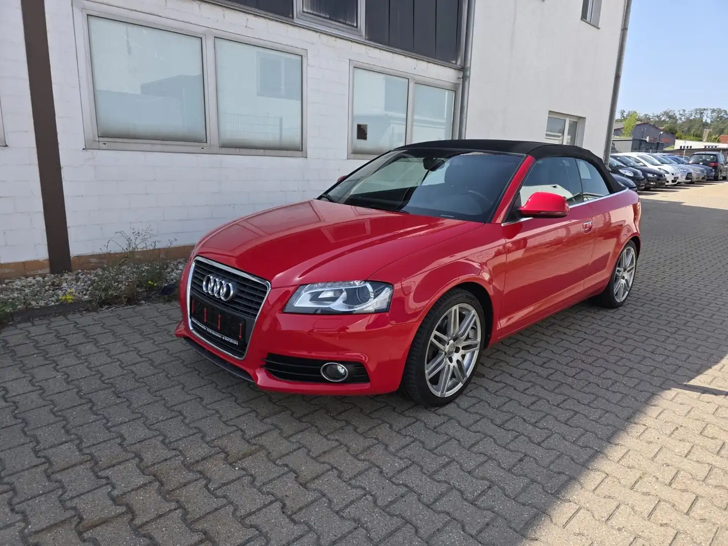 Audi A3 2.0 TDI S line Cabriolet Rojo - 1