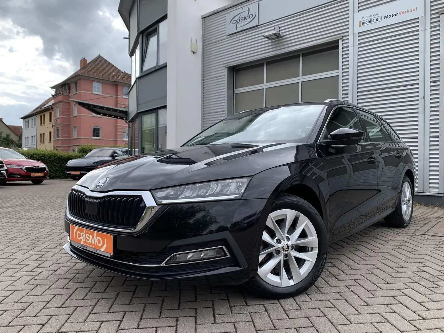 Skoda Octavia 1.5TSI DSG Columbus+Ambiente+ACC+LED Negro - 1
