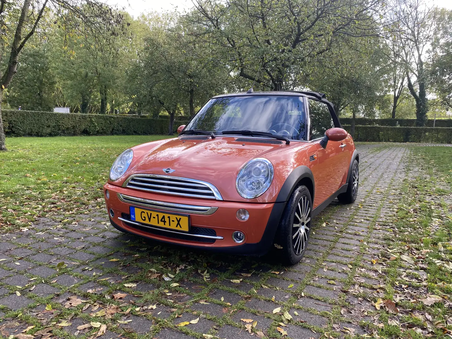 MINI Cooper Cabrio Zeer mooie Mini Cabrio met gloednieuwe Apk - 1