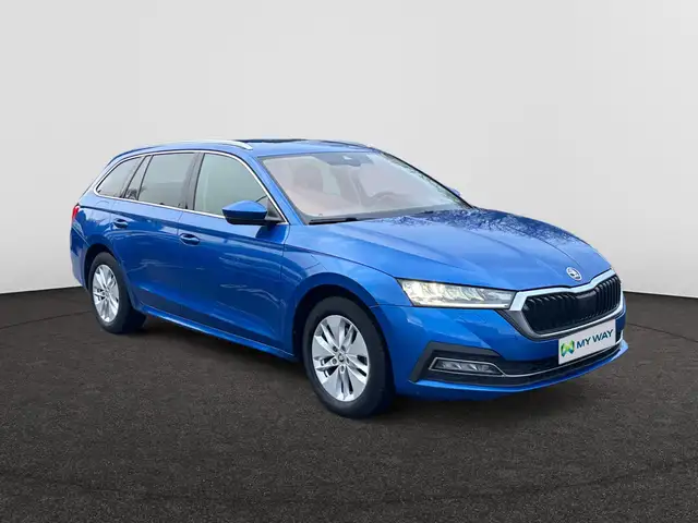 Skoda Octavia view 4