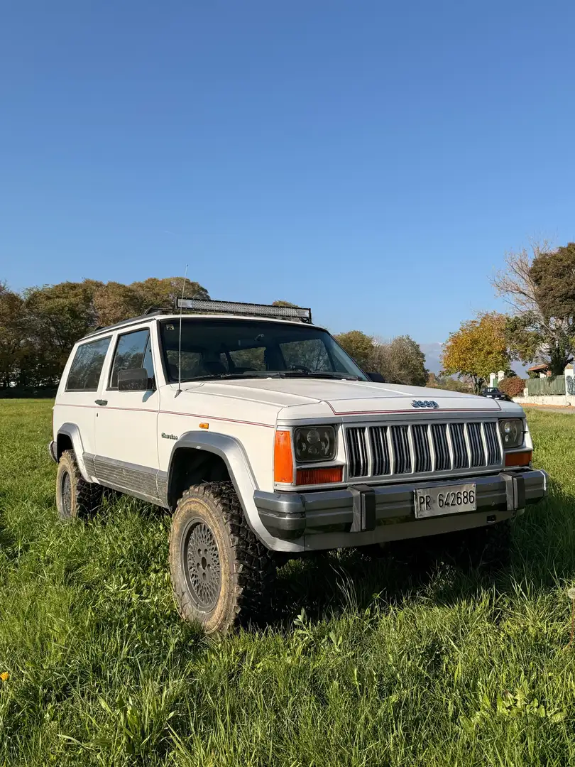 Jeep Cherokee XJ 2.1 TD 4x4 - 1