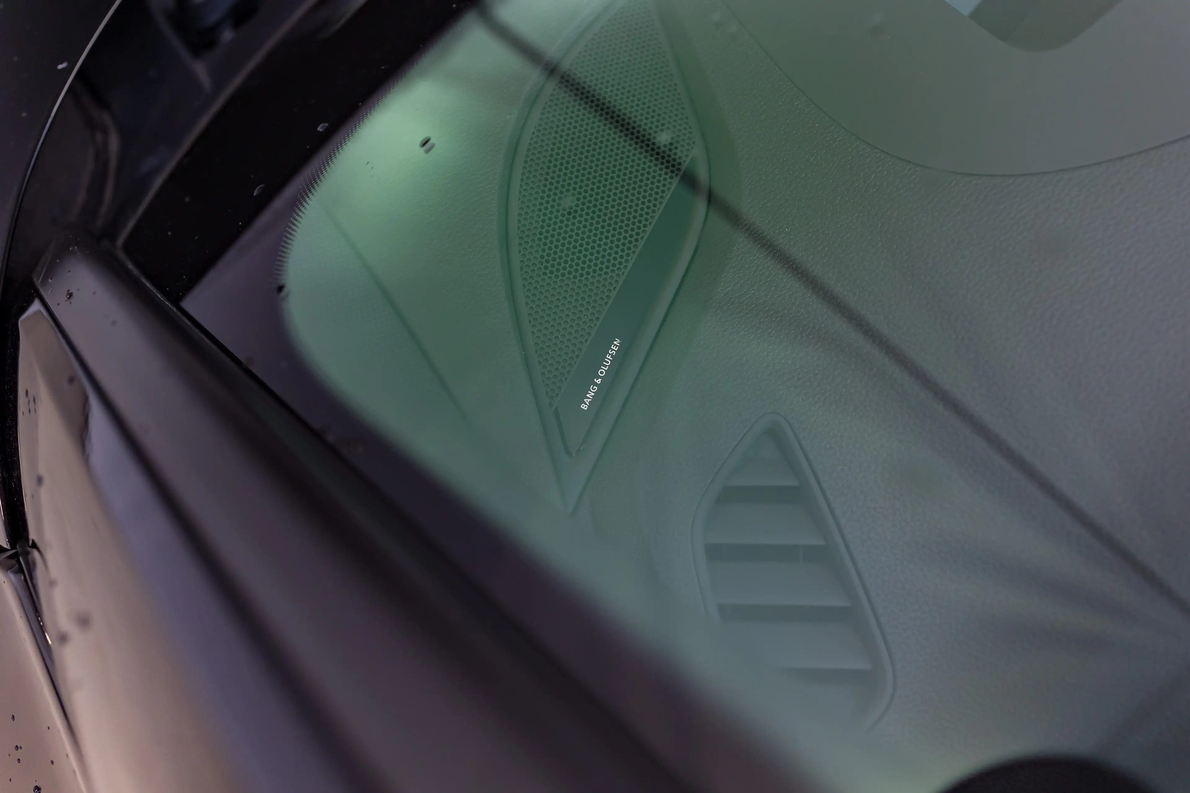 Audi RS4 QUATTRO|CERAMIC|CARBON|360°|B&O|PANO|ALCANTARA| — photo 12