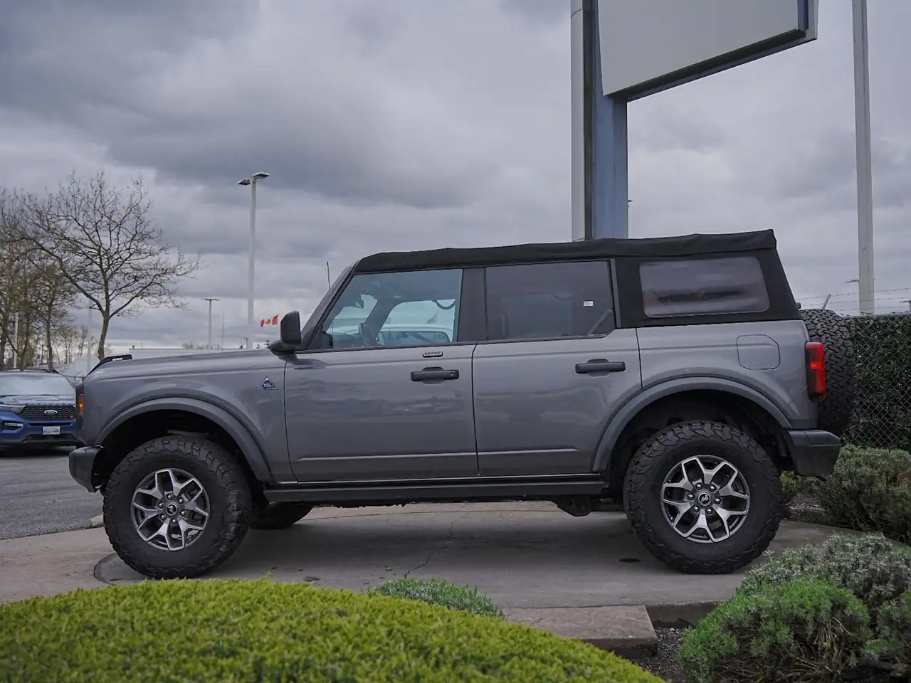 Ford Bronco снимка Ford Bronco