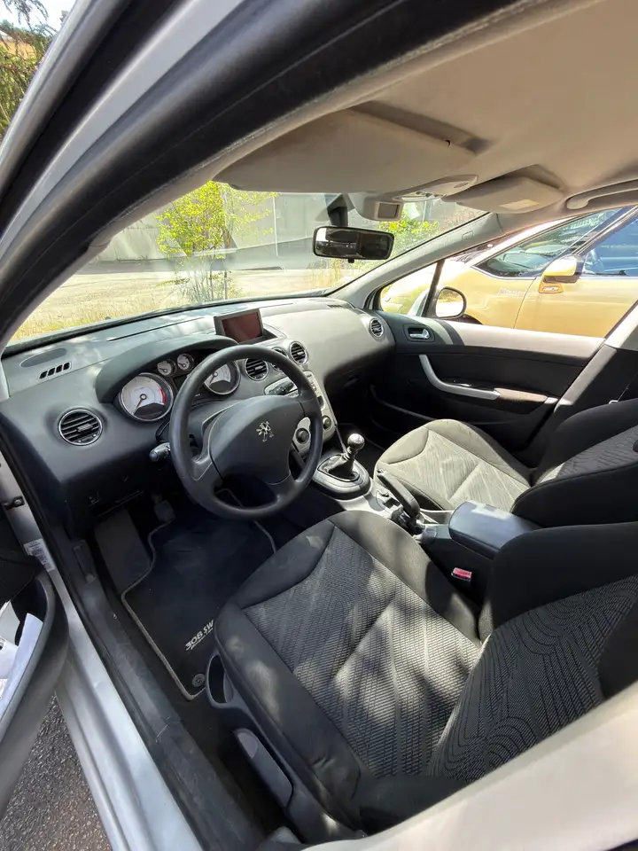 Peugeot 308 308 — photo 4