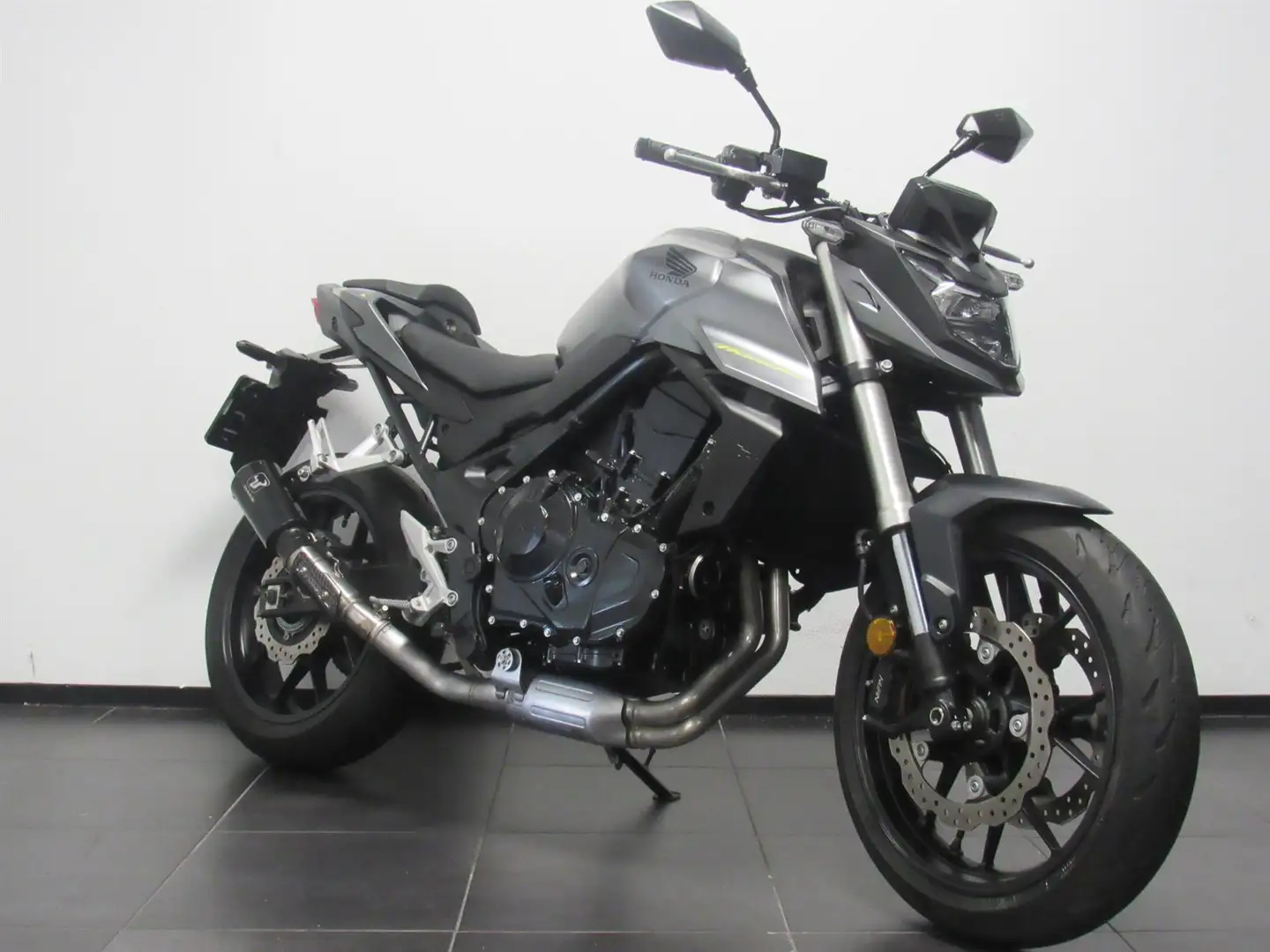 Honda CB 750 HORNET Grigio - 2
