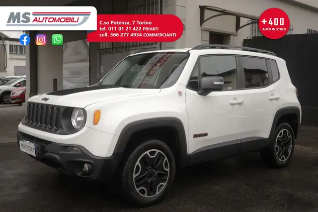Jeep Renegade view 12