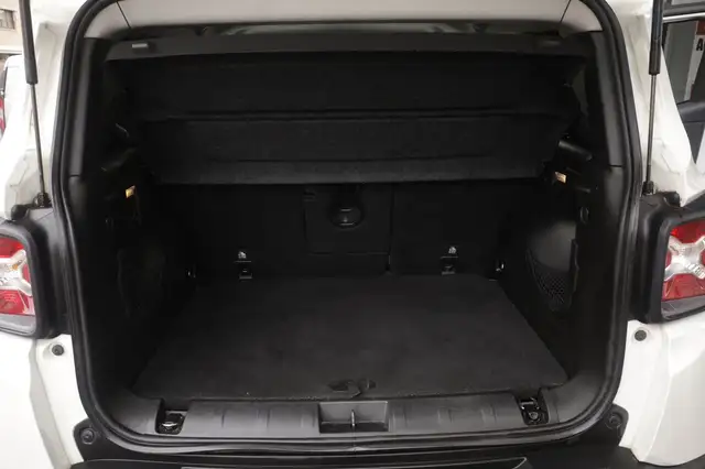 Jeep Renegade view 19