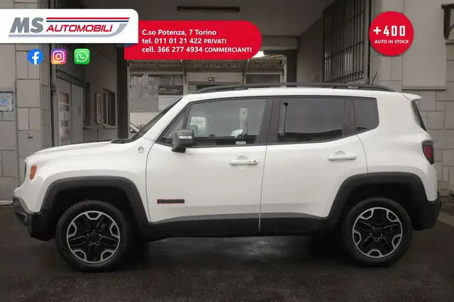 Jeep Renegade view 4