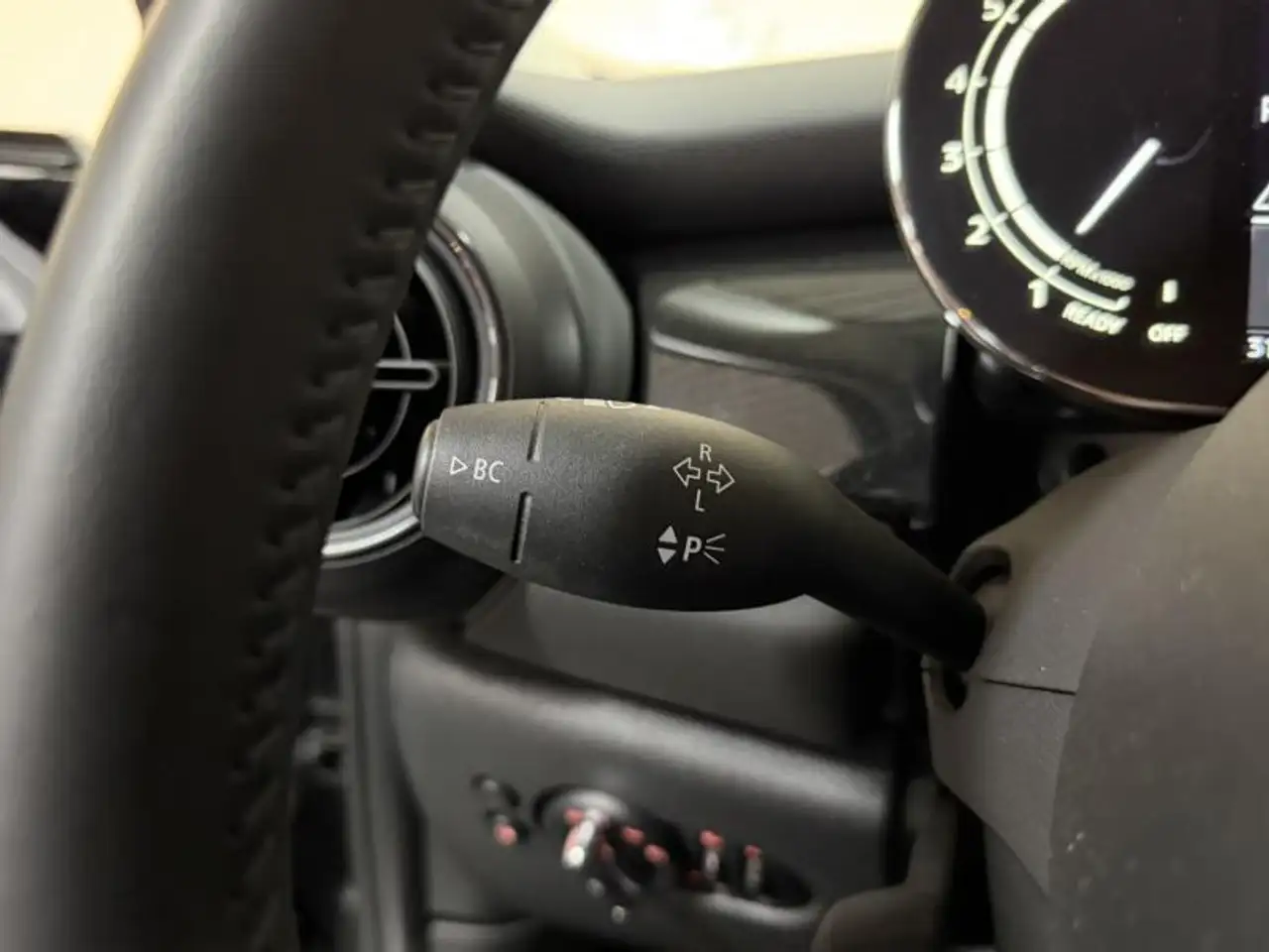 MINI Cooper 1.5i 136cv B.Auto *CARPLAY*CAPTEURS AR*NAVI*CLIM*, миниатюра 12