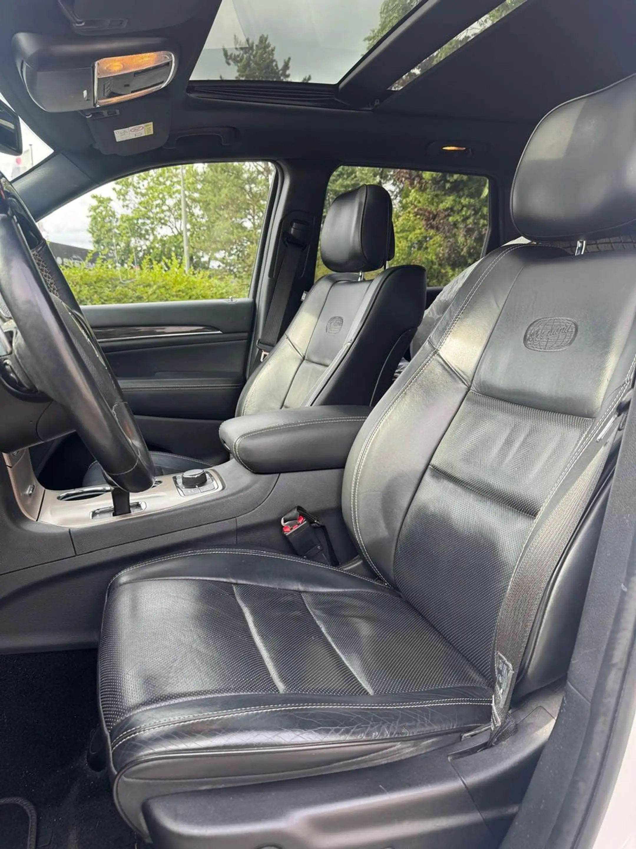 Jeep Grand Cherokee 3.0l V6 MultiJet 184kW Overland — photo 11