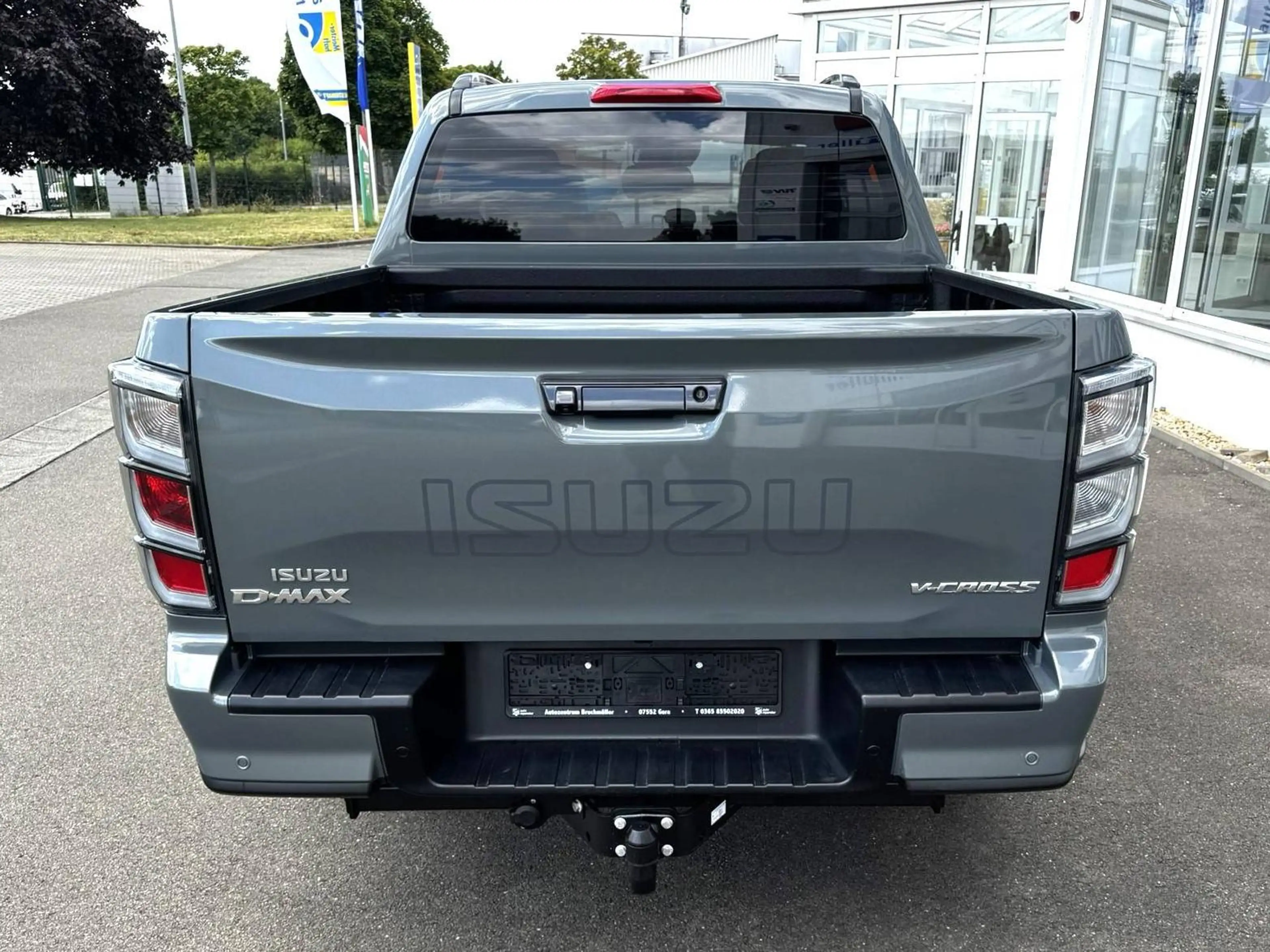 Isuzu D-Max 2026 V-Cross 2,2L AT 4X4 Rough Terrain Mode Inishmore Green — photo 9