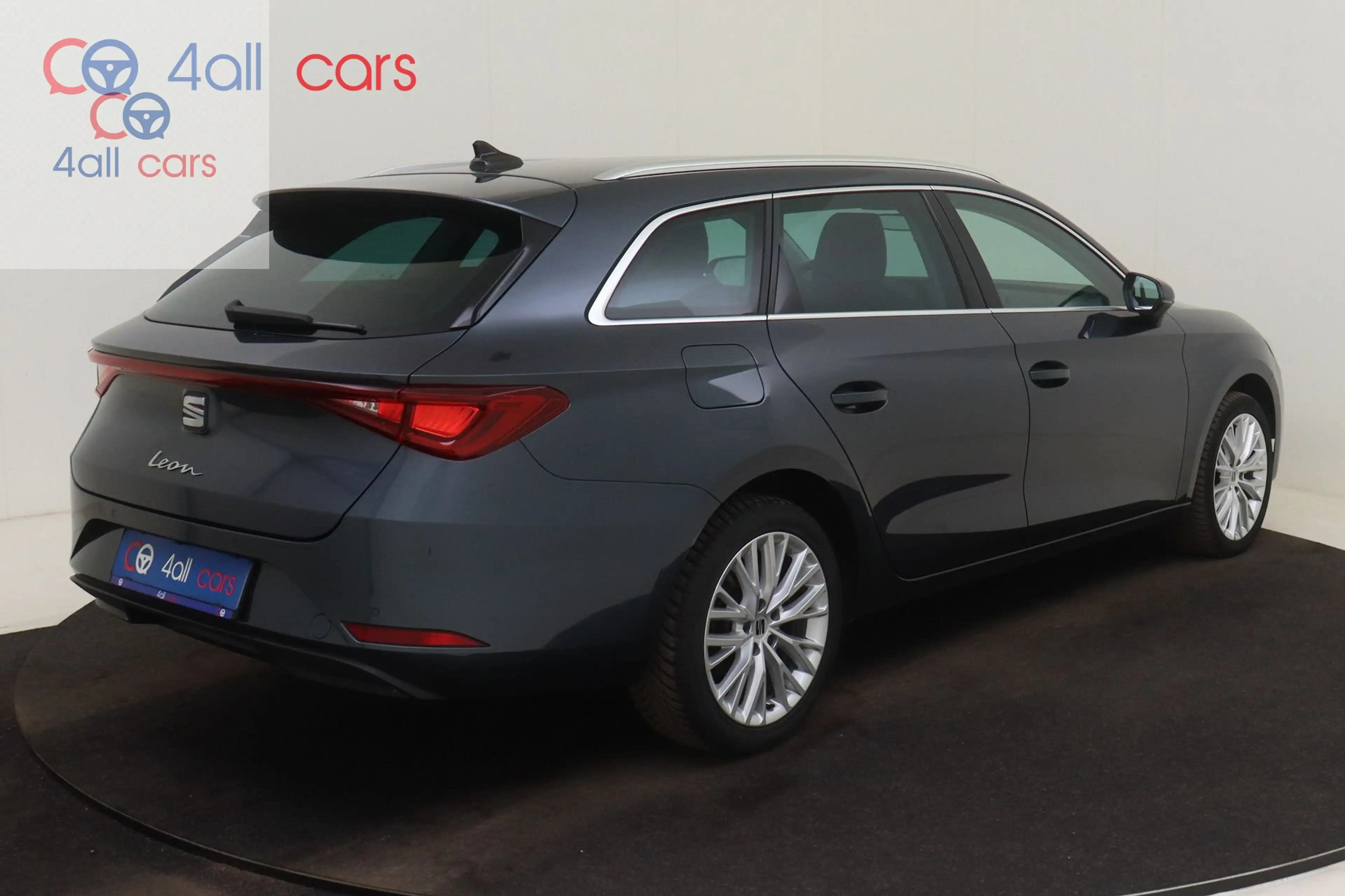 SEAT Leon 3187 Excellence MHEV, Multimedia, Camera v+a, ParkAssist, Adapt.Cruise, Sportstourer, 1.5eTSI MHEV-48V DSG — photo 2