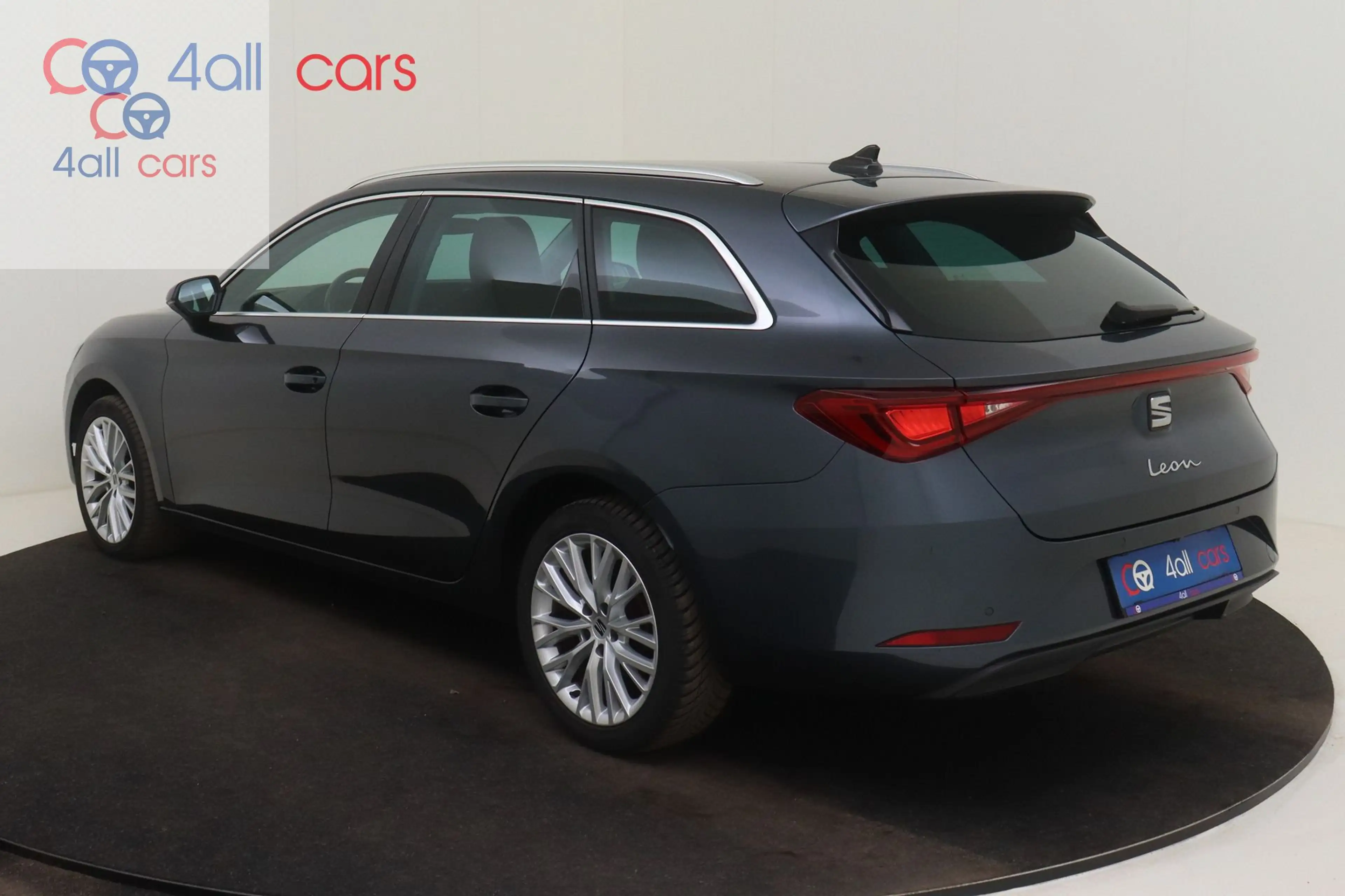 SEAT Leon 3187 Excellence MHEV, Multimedia, Camera v+a, ParkAssist, Adapt.Cruise, Sportstourer, 1.5eTSI MHEV-48V DSG — photo 3