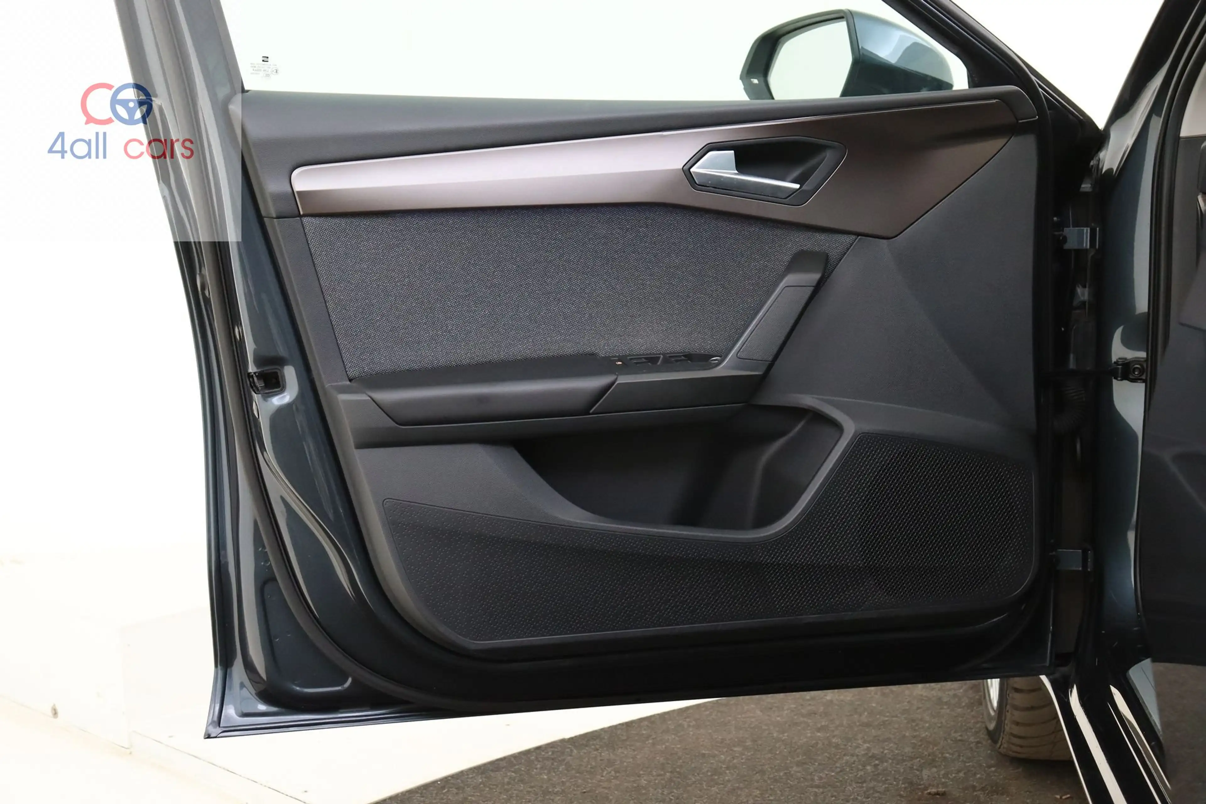 SEAT Leon 3187 Excellence MHEV, Multimedia, Camera v+a, ParkAssist, Adapt.Cruise, Sportstourer, 1.5eTSI MHEV-48V DSG — photo 8