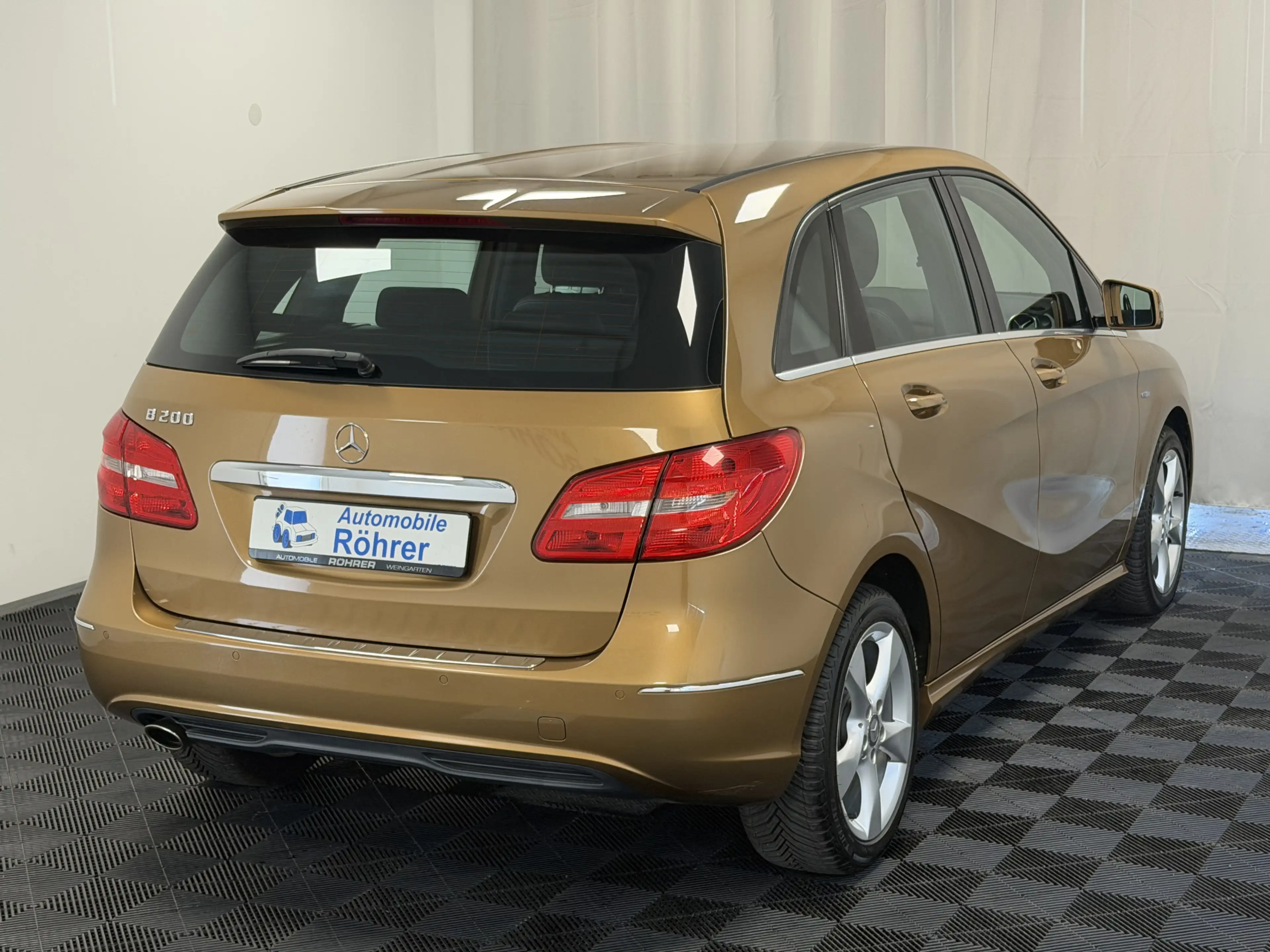 Mercedes-Benz B 200 BlueEff. Automatik Einparkhilfe Navi — photo 8