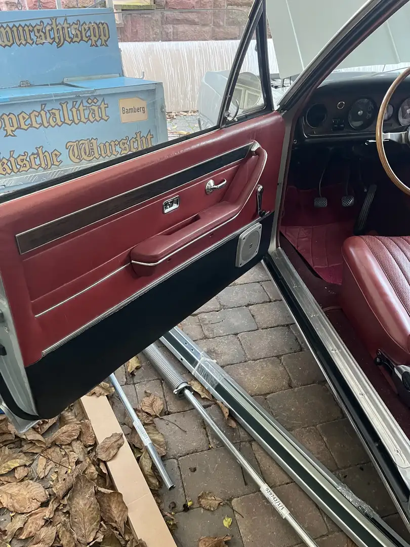 Opel Commodore Coupe GS - 2