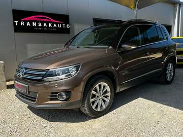 2.0 TDI 140 Carat BlueMotion / Toit Panoramique Ouvrant / Radars AV AR / Bluetooth / GPS