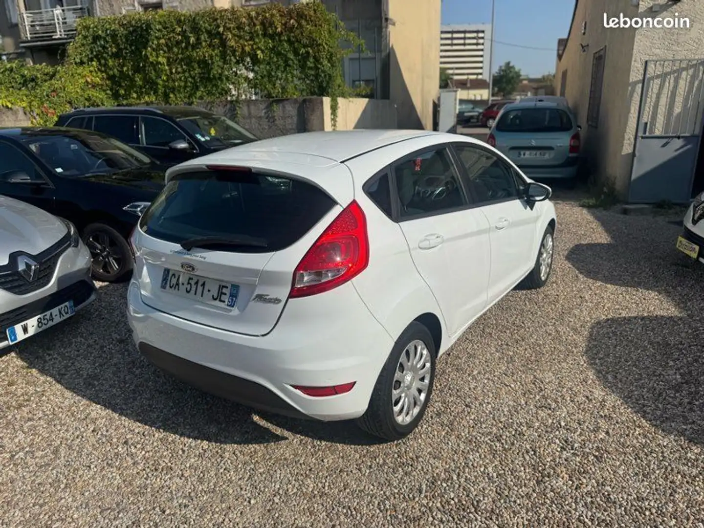 Ford Fiesta 1.4 TDCI 4500E Blanc - 2