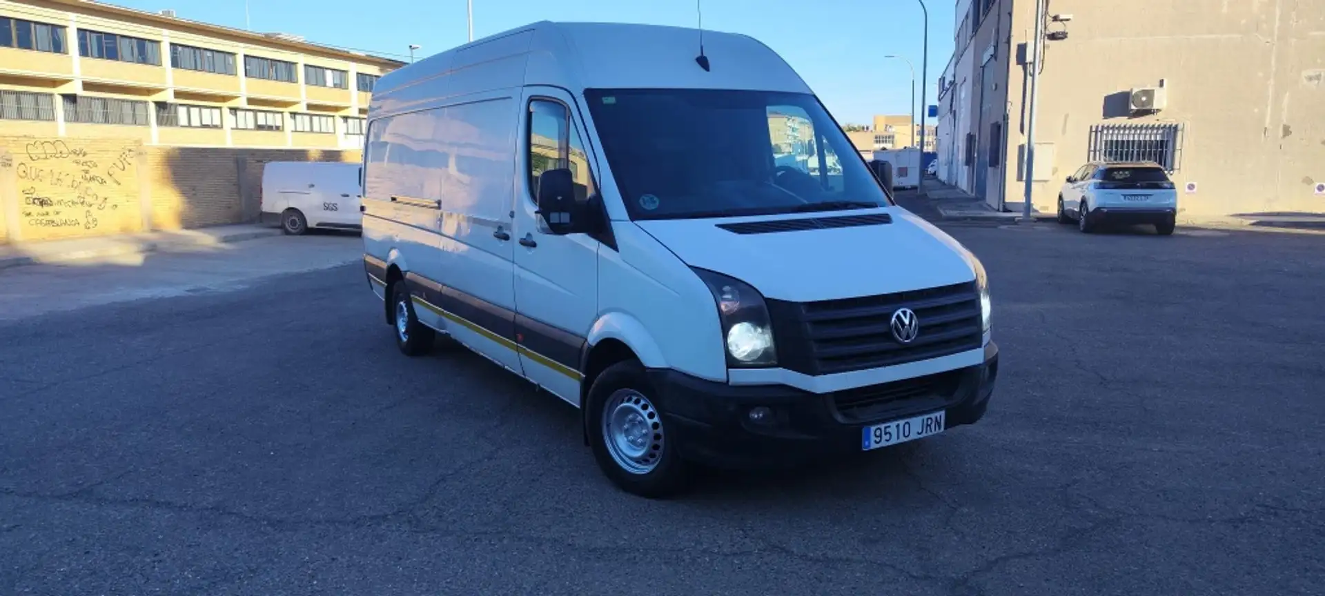 Volkswagen Crafter PRO Chasis DCb. BMT 35 BL 163 Blanco - 1