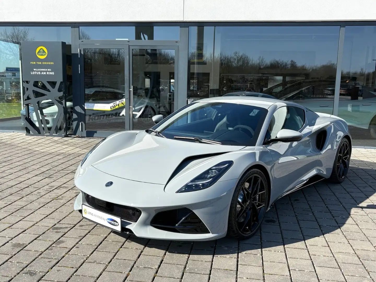 Lotus Emira I4 DCT "Turbo SE" by Lotus am Ring Grau - 1