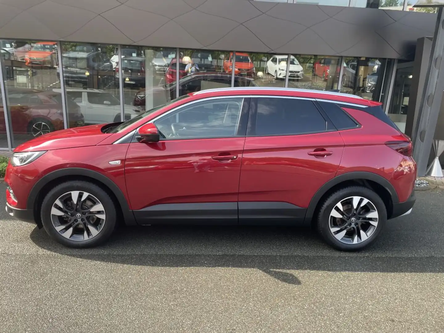 Opel Grandland X 2.0 D Start/Stop Automatik Ultimate Rood - 2